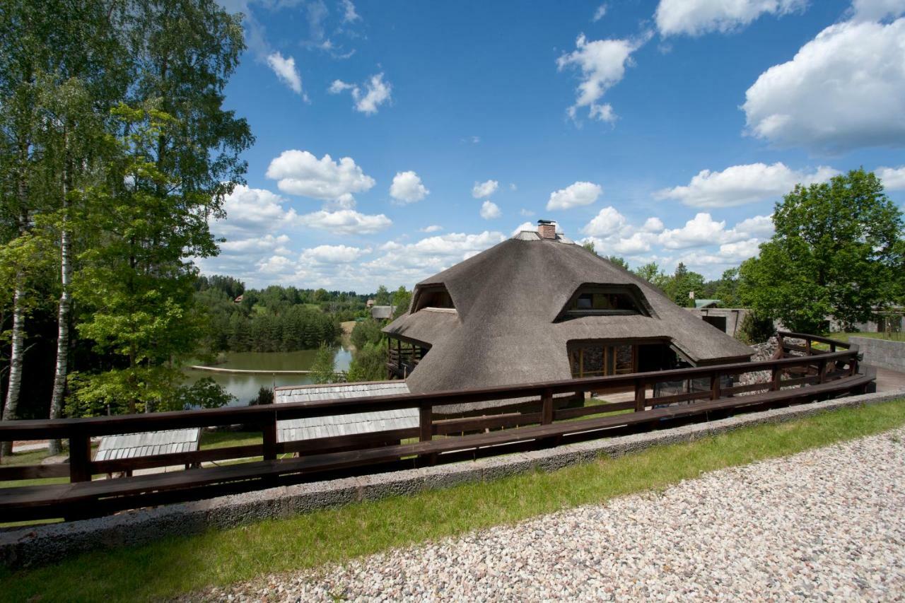 Dzeni Guest House Amatciems Exterior photo